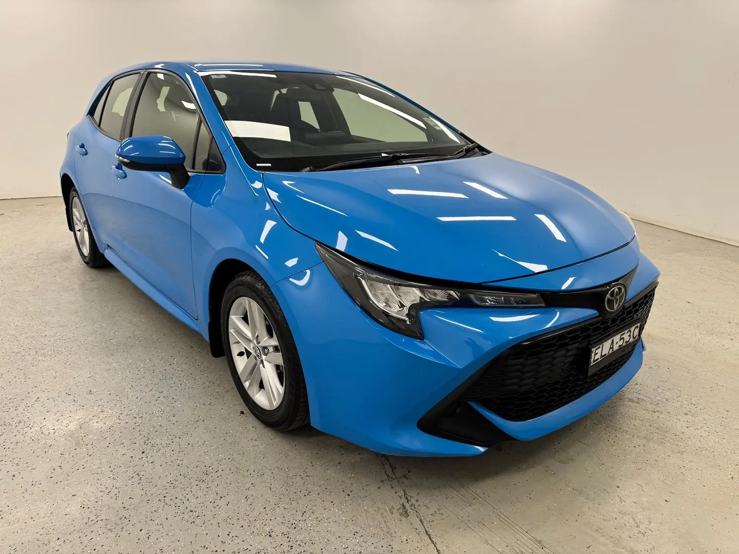 2020 Toyota Corolla Gallery Image 1