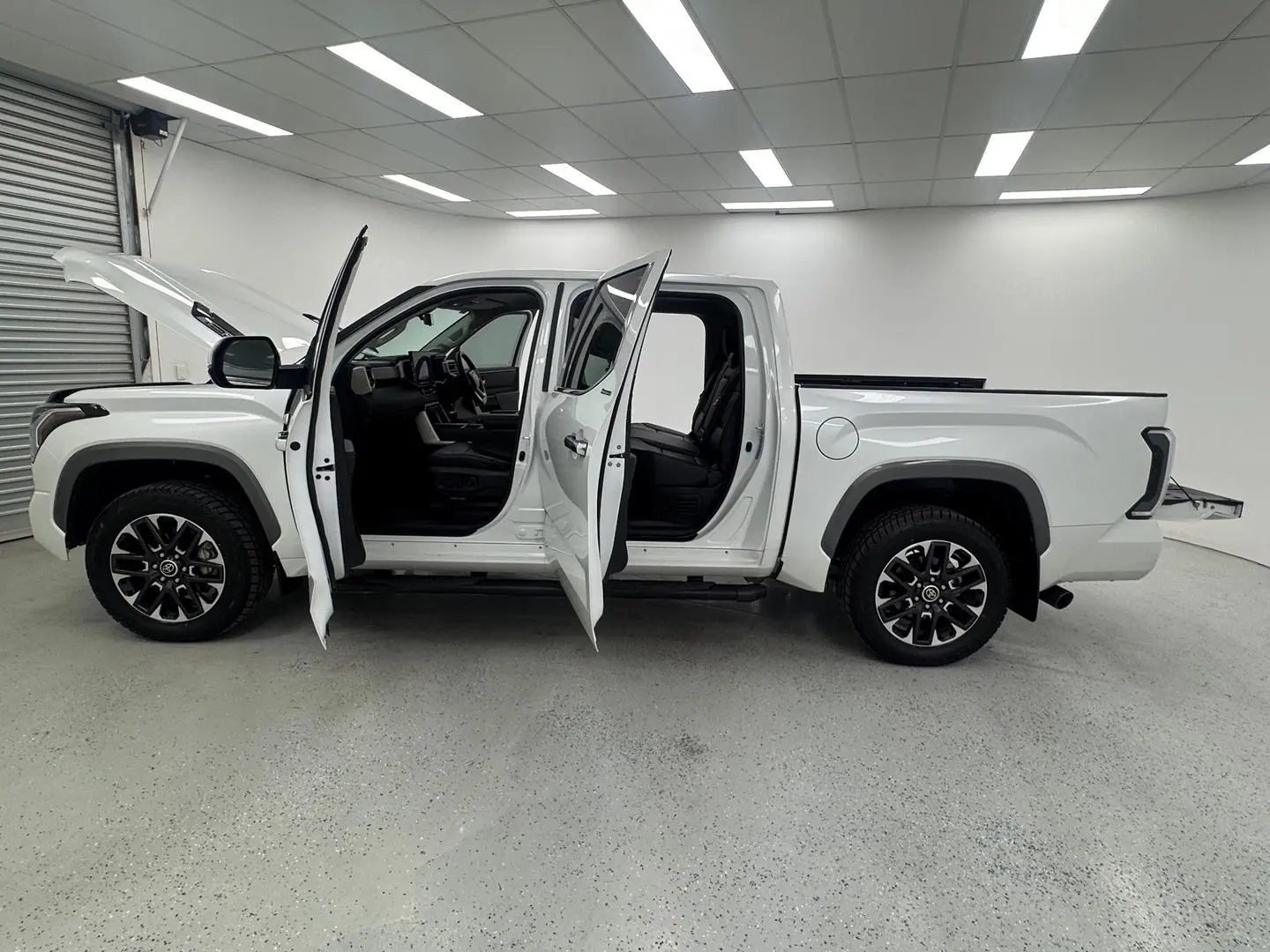2023 Toyota Tundra Gallery Image 11
