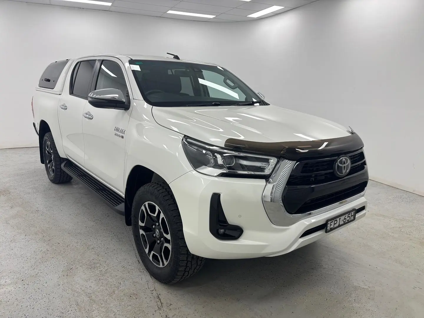 2021 Toyota Hilux Gallery Image 1