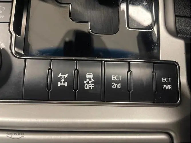 2020 Toyota Landcruiser Gallery Image 36