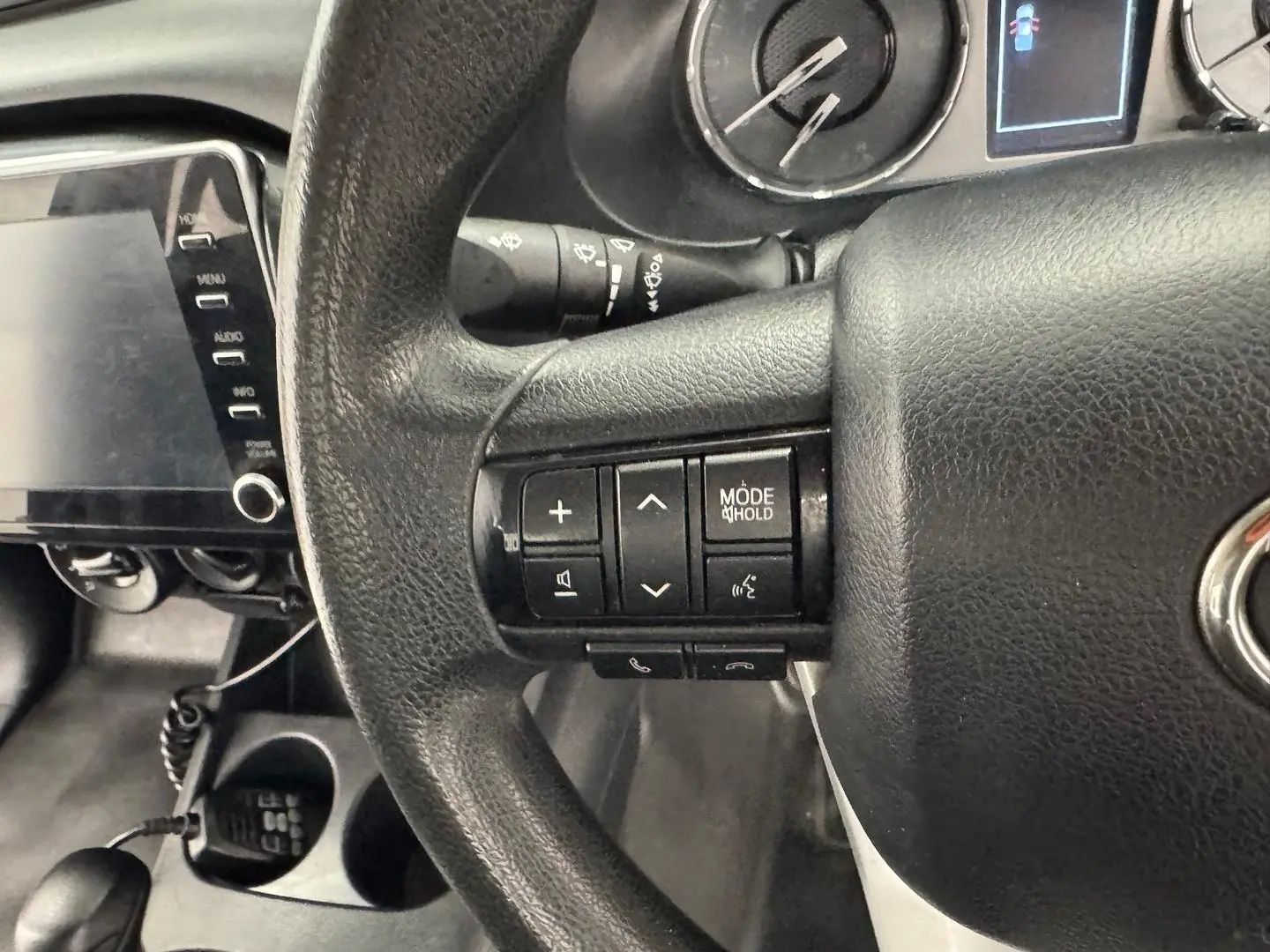 2021 Toyota Hilux Gallery Image 14