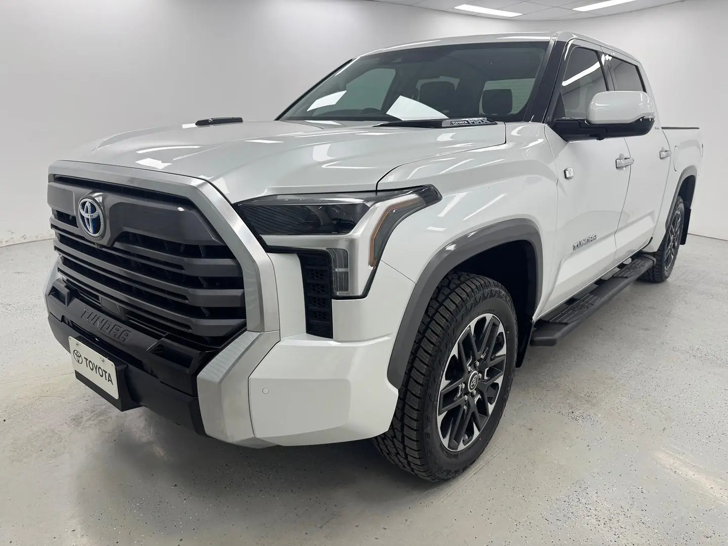 2023 Toyota Tundra Gallery Image 6