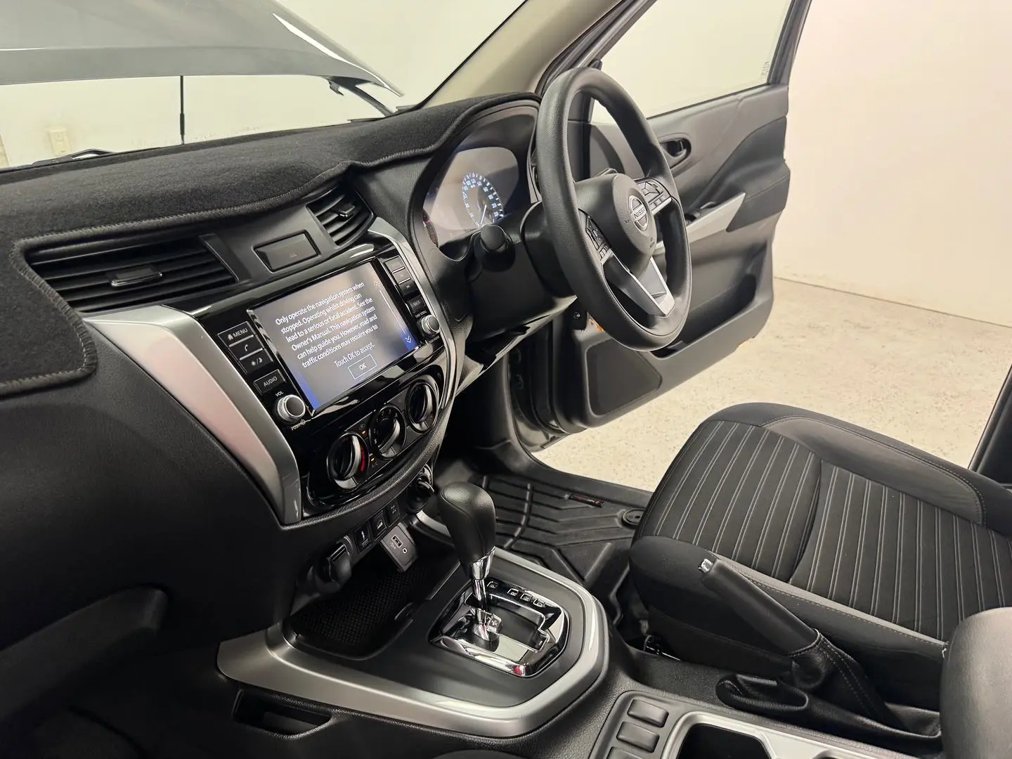 2024 Nissan Navara Gallery Image 33