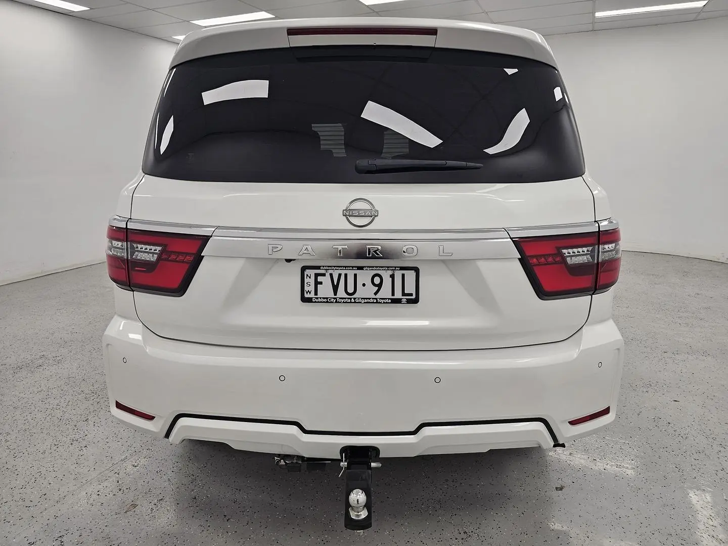 2024 Nissan Patrol Gallery Image 4