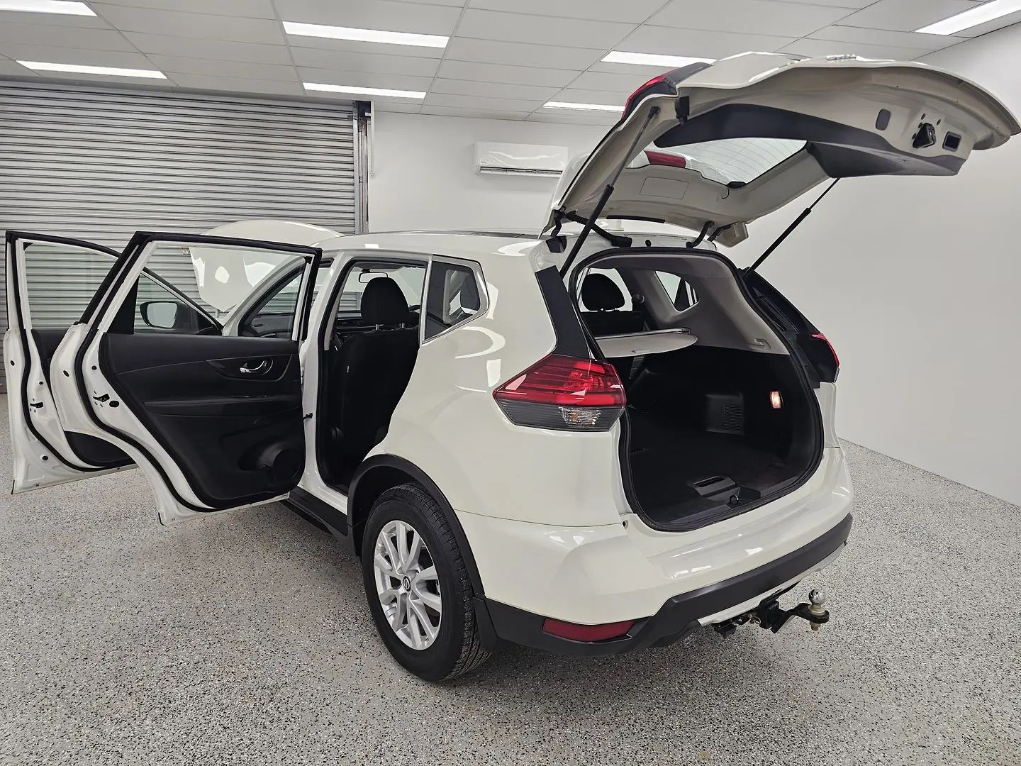 2021 Nissan X-TRAIL Gallery Image 16