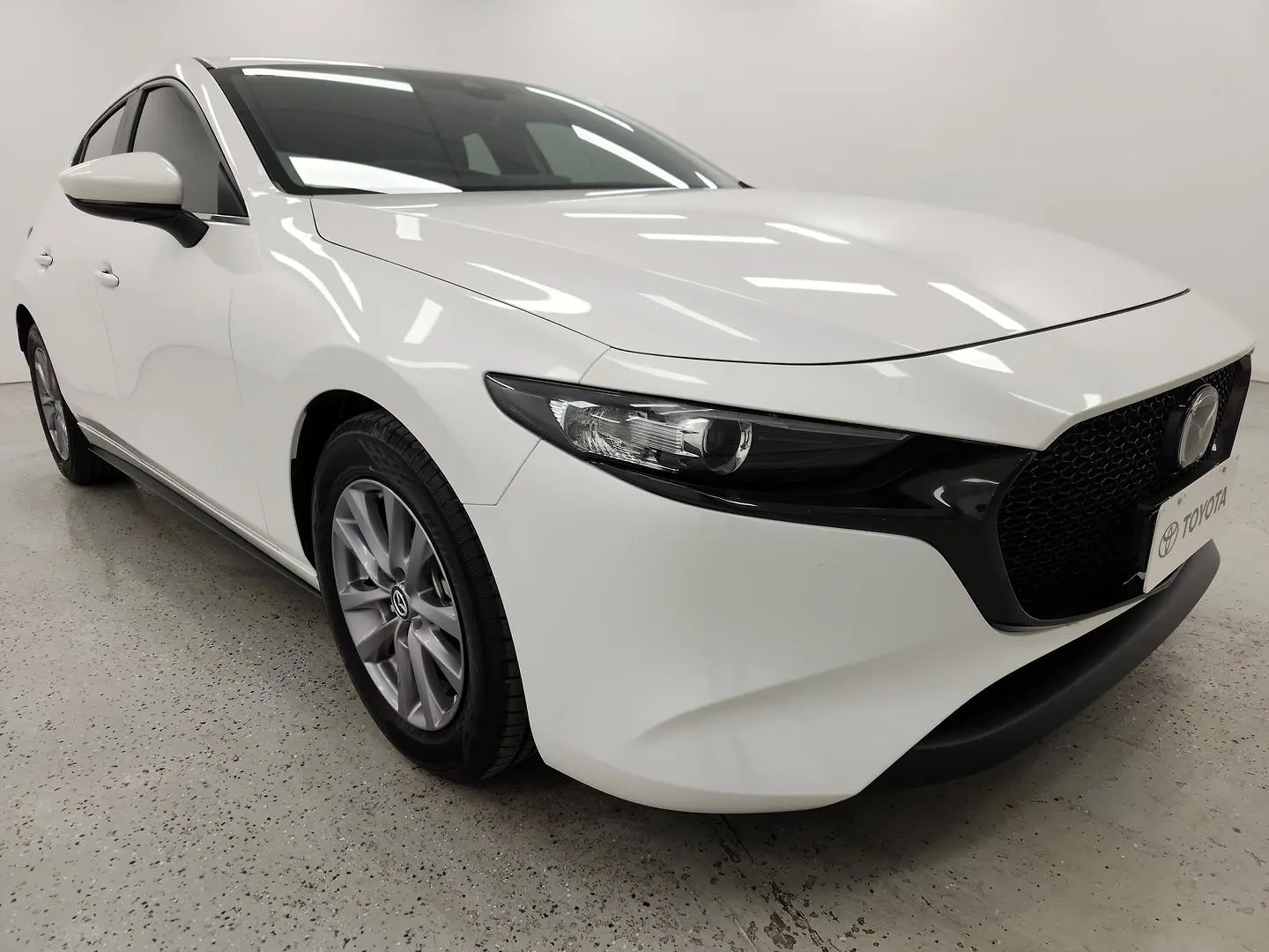 2020 Mazda 3 Gallery Image 1