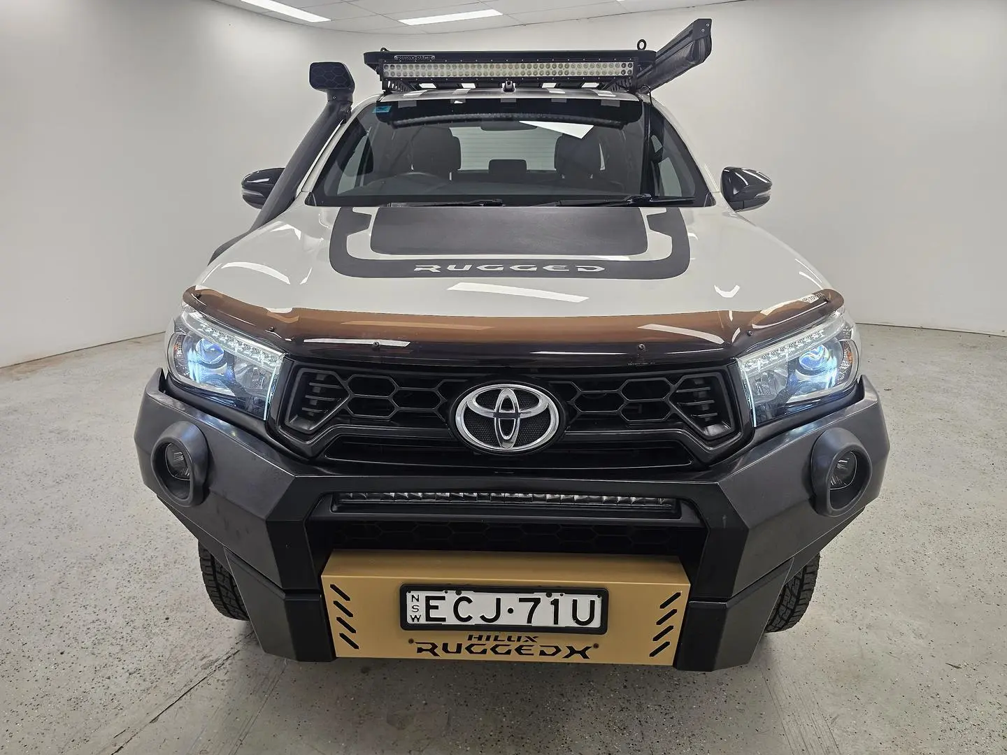 2019 Toyota Hilux Gallery Image 40