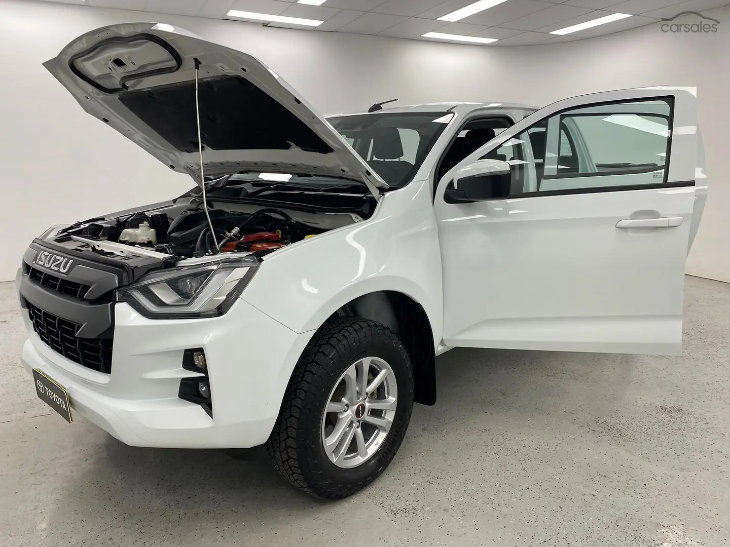 2021 Isuzu D-MAX Image 15