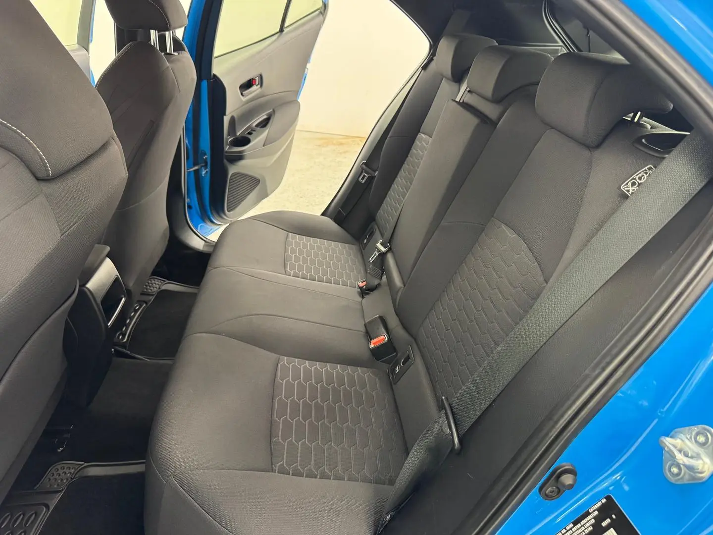 2020 Toyota Corolla Gallery Image 27