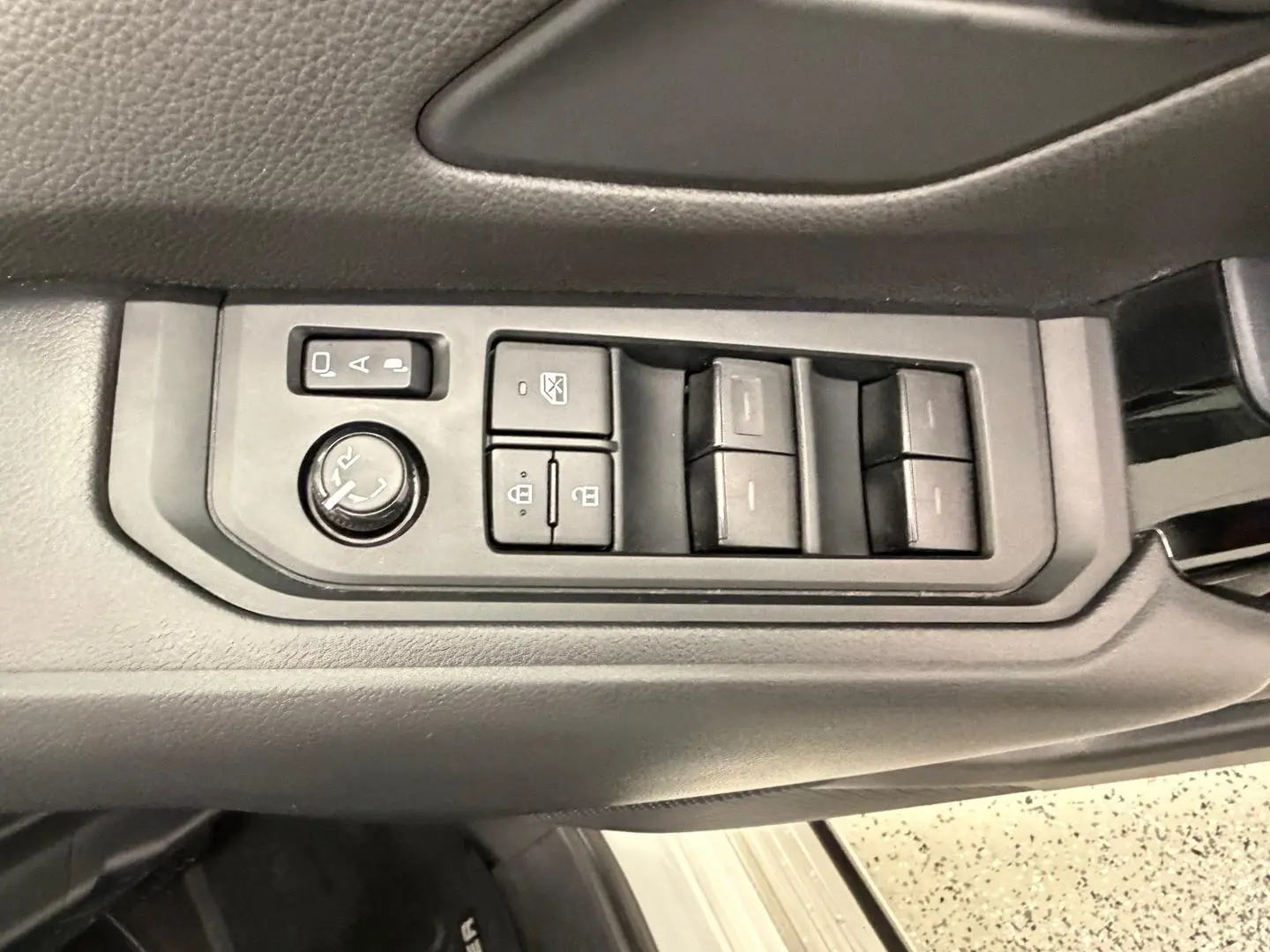 2024 Toyota Landcruiser Gallery Image 22