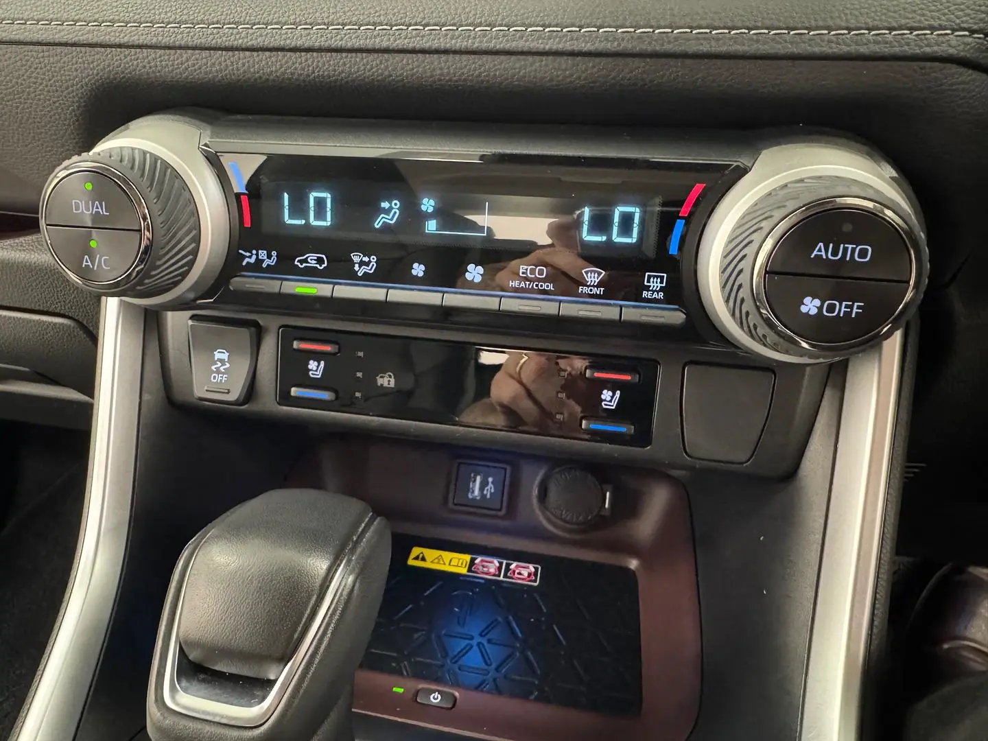 2023 Toyota RAV4 Gallery Image 26