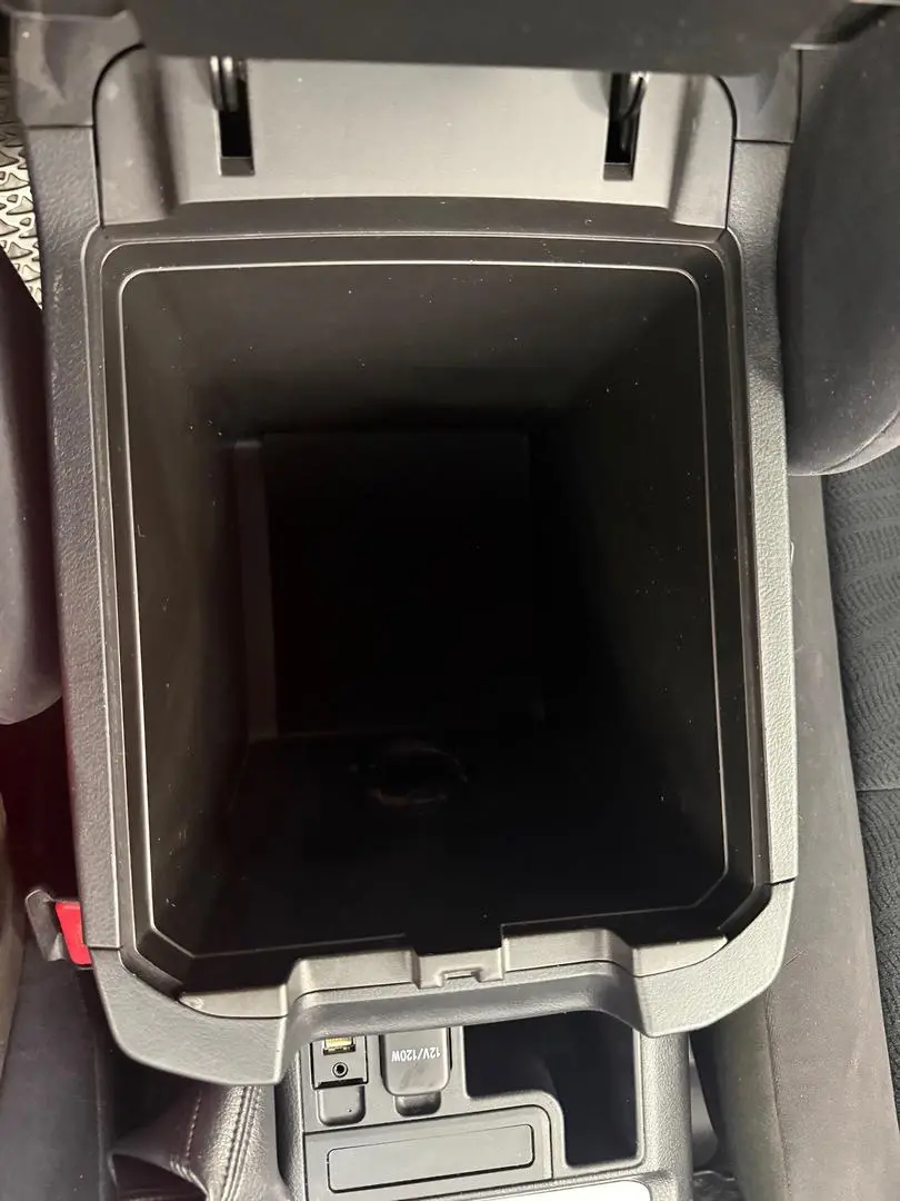 2020 Toyota Landcruiser Prado Gallery Image 32