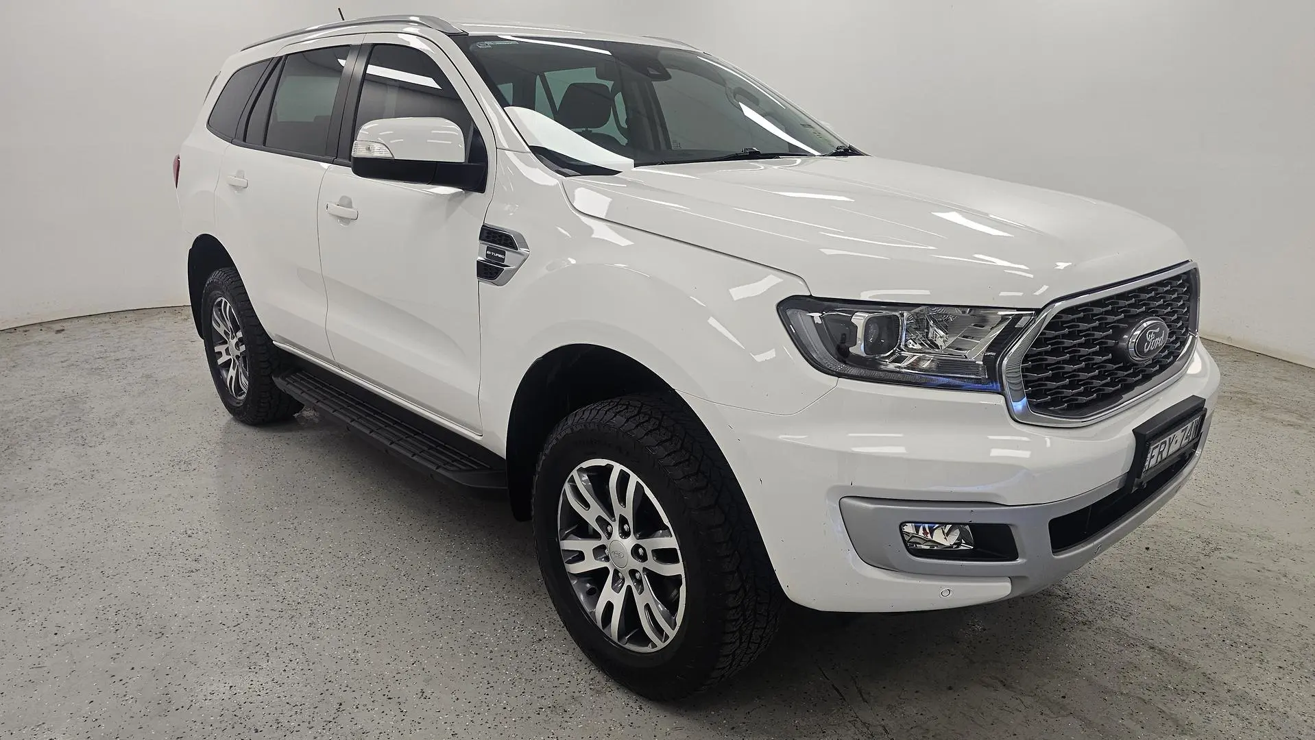 2022 Ford Everest Gallery Image 1
