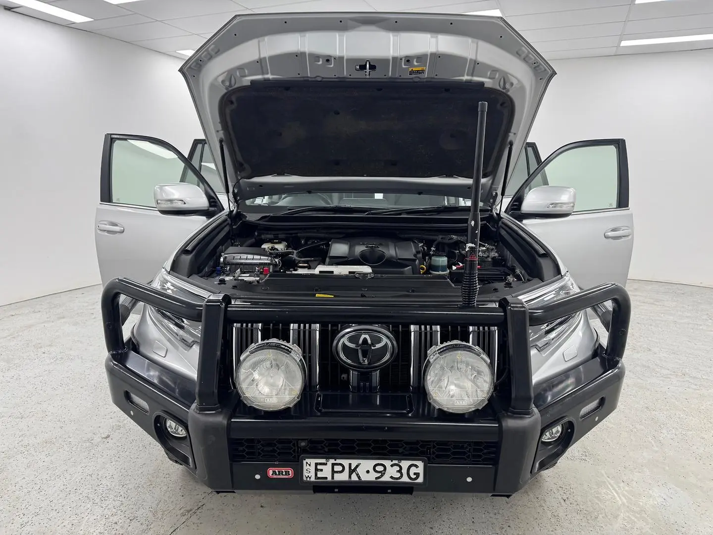 2021 Toyota Landcruiser Prado Gallery Image 13