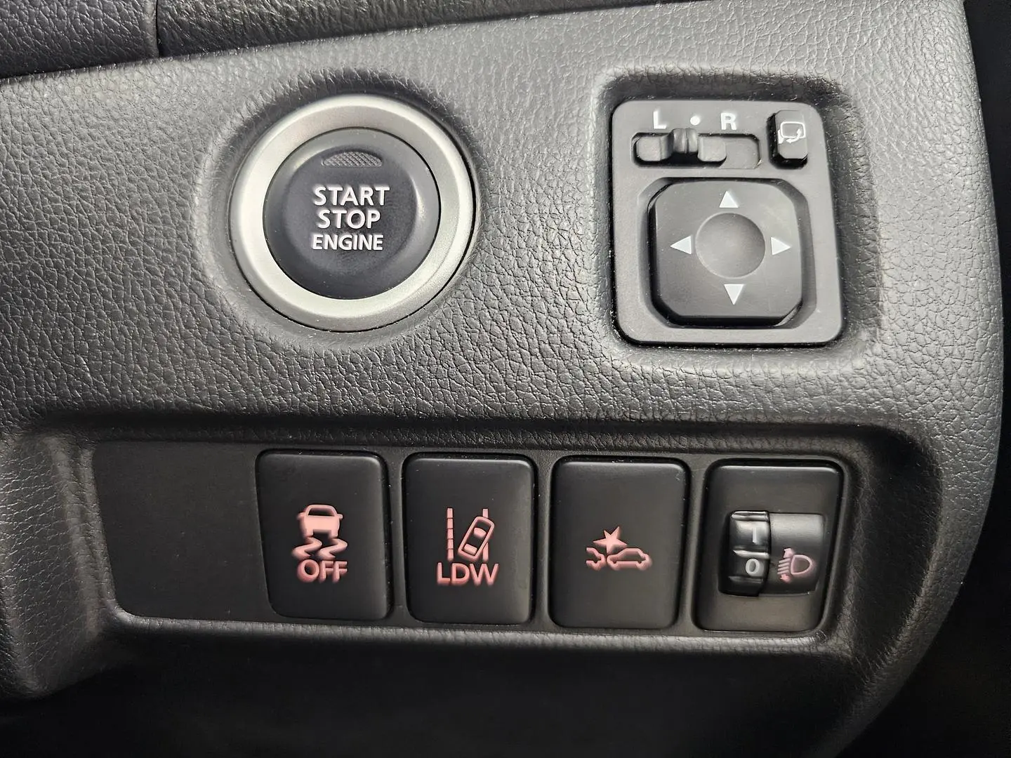 2023 Mitsubishi Triton Gallery Image 35