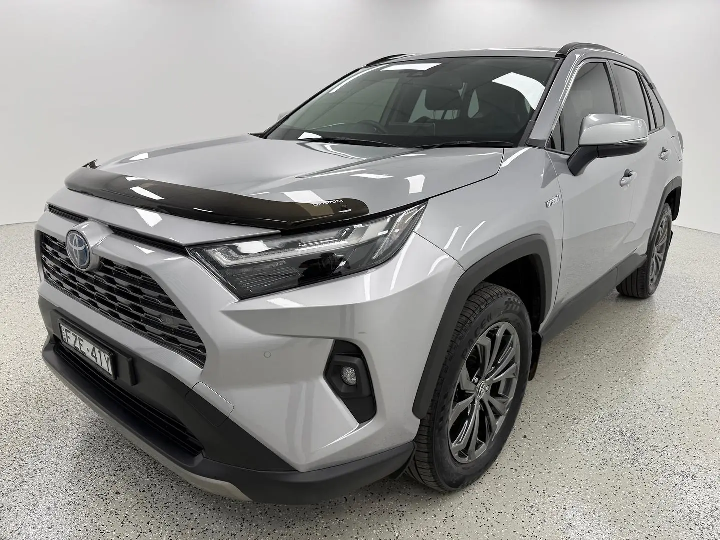 2023 Toyota RAV4 Gallery Image 7