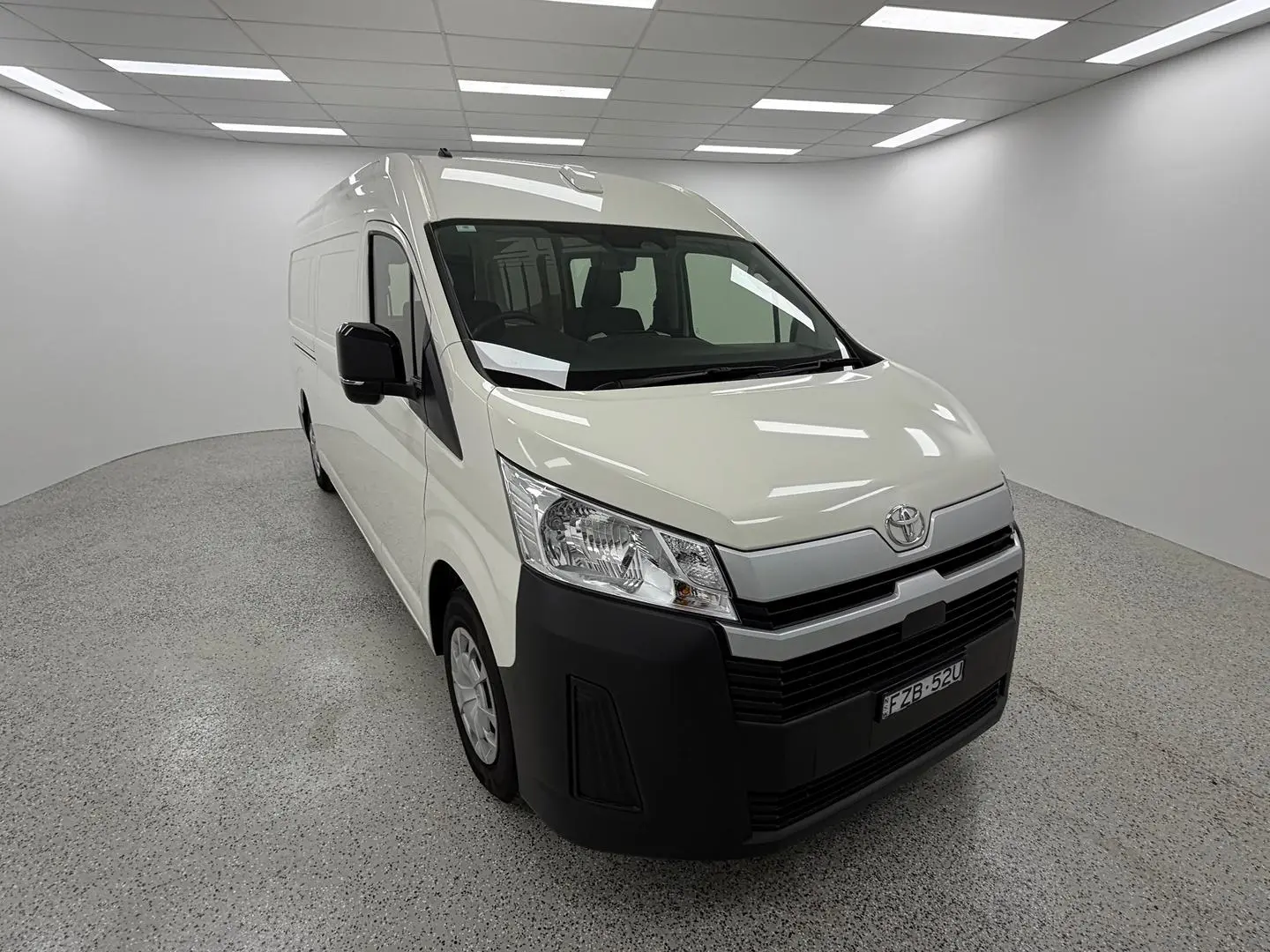 2025 Toyota Hiace Gallery Image 1
