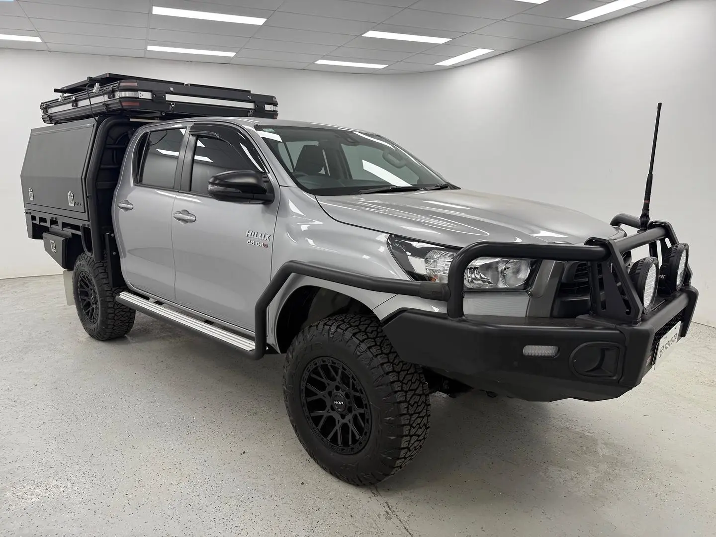 2022 Toyota Hilux Gallery Image 1