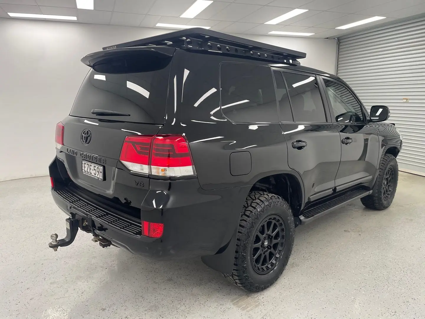 2021 Toyota Landcruiser Gallery Image 3