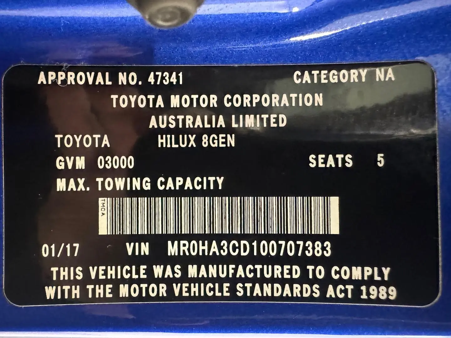 2016 Toyota Hilux Gallery Image 40