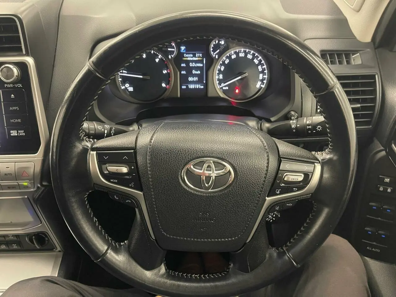 2017 Toyota Landcruiser Prado Image 23