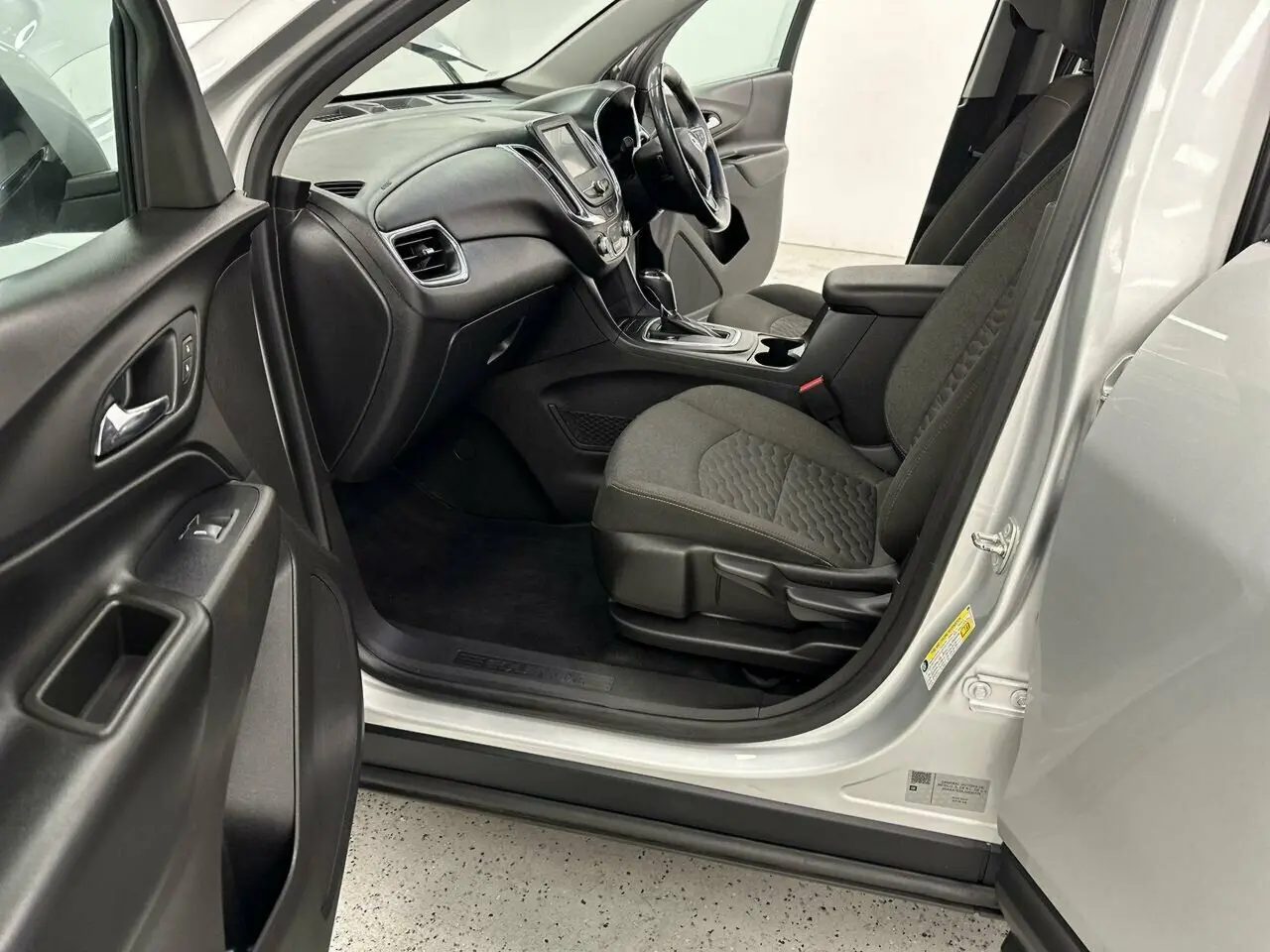 2019 Holden Equinox Image 14