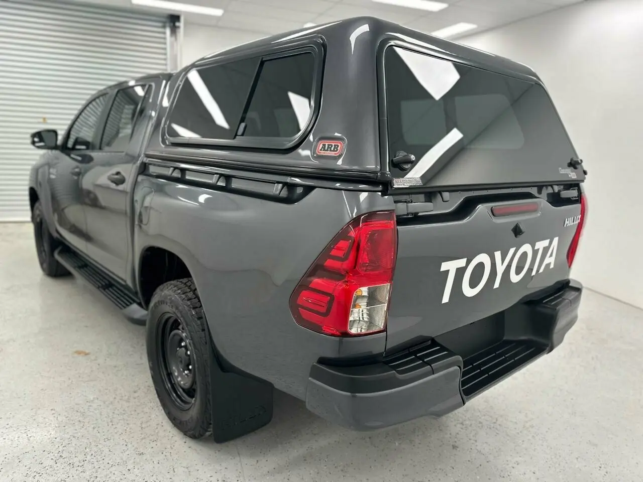 2019 Toyota Hilux Image 5