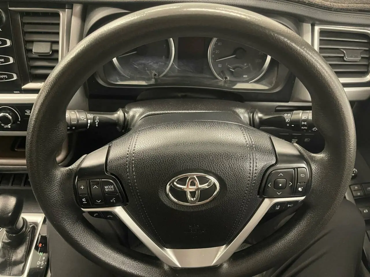 2017 Toyota Kluger Image 21