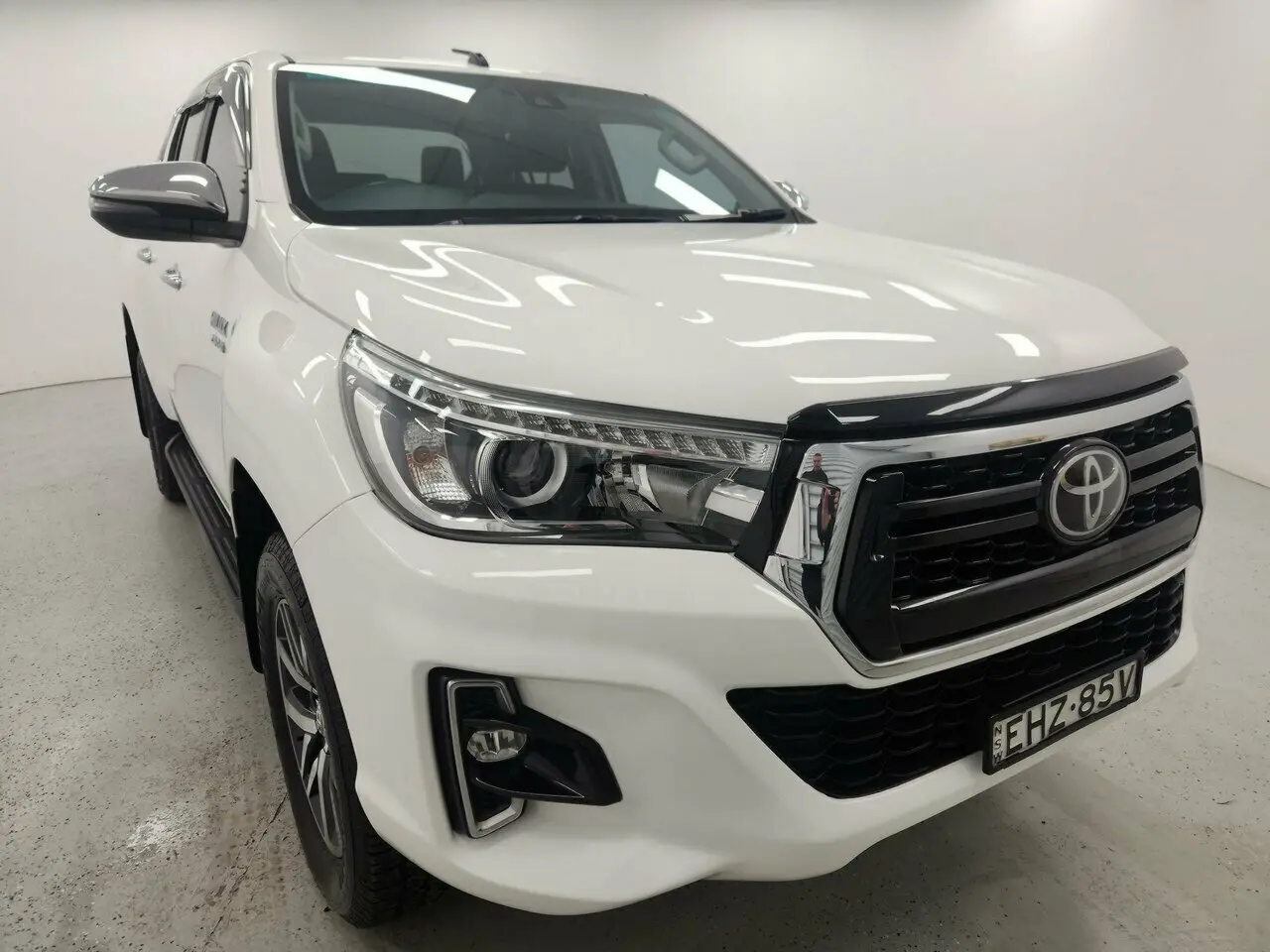 2019 Toyota Hilux Image 1