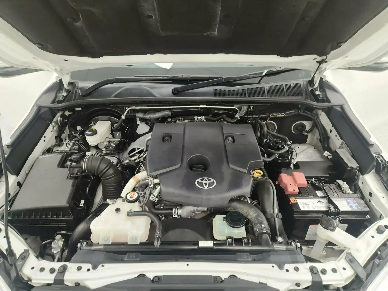 2019 Toyota Hilux Image 17