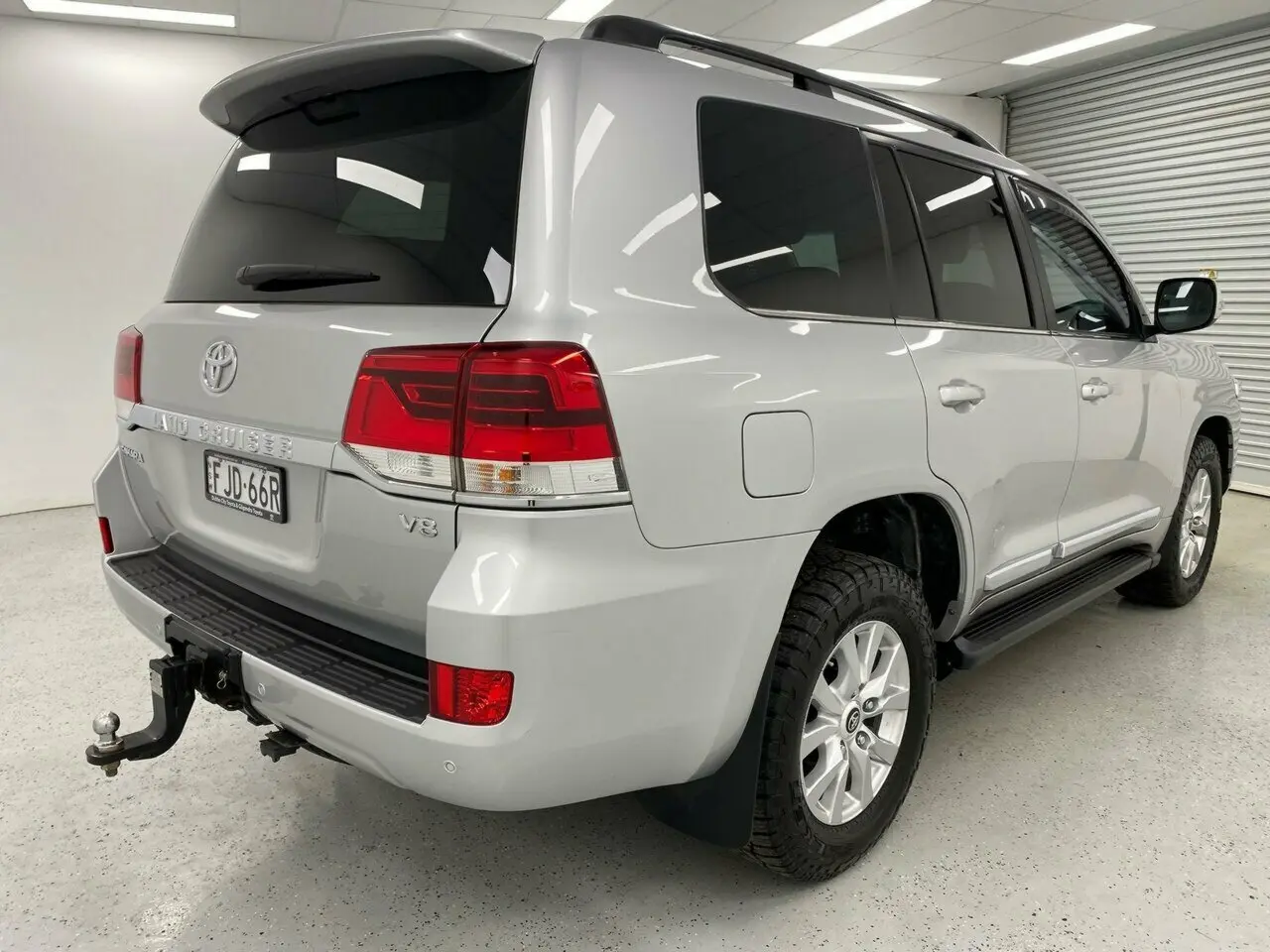 2021 Toyota Landcruiser Image 3