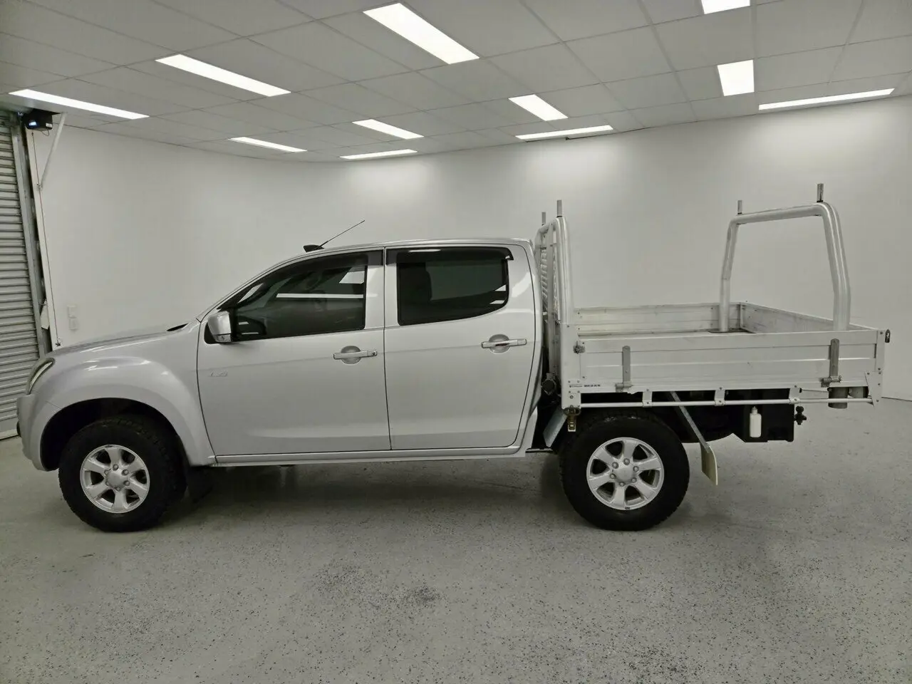 2018 Isuzu D-MAX Image 6