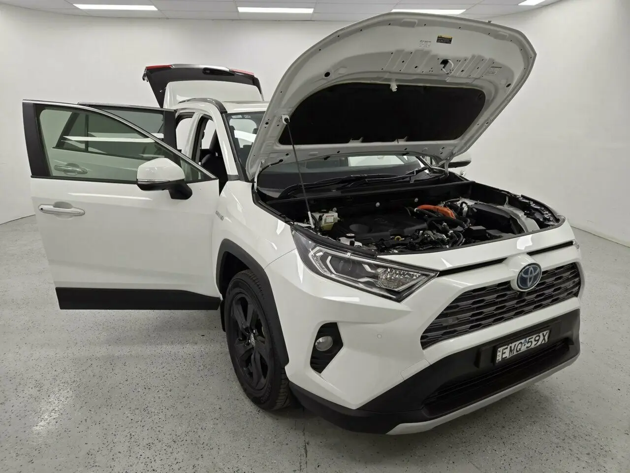 2021 Toyota RAV4 Image 8