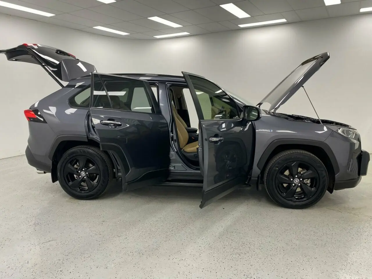 2021 Toyota RAV4 Image 10