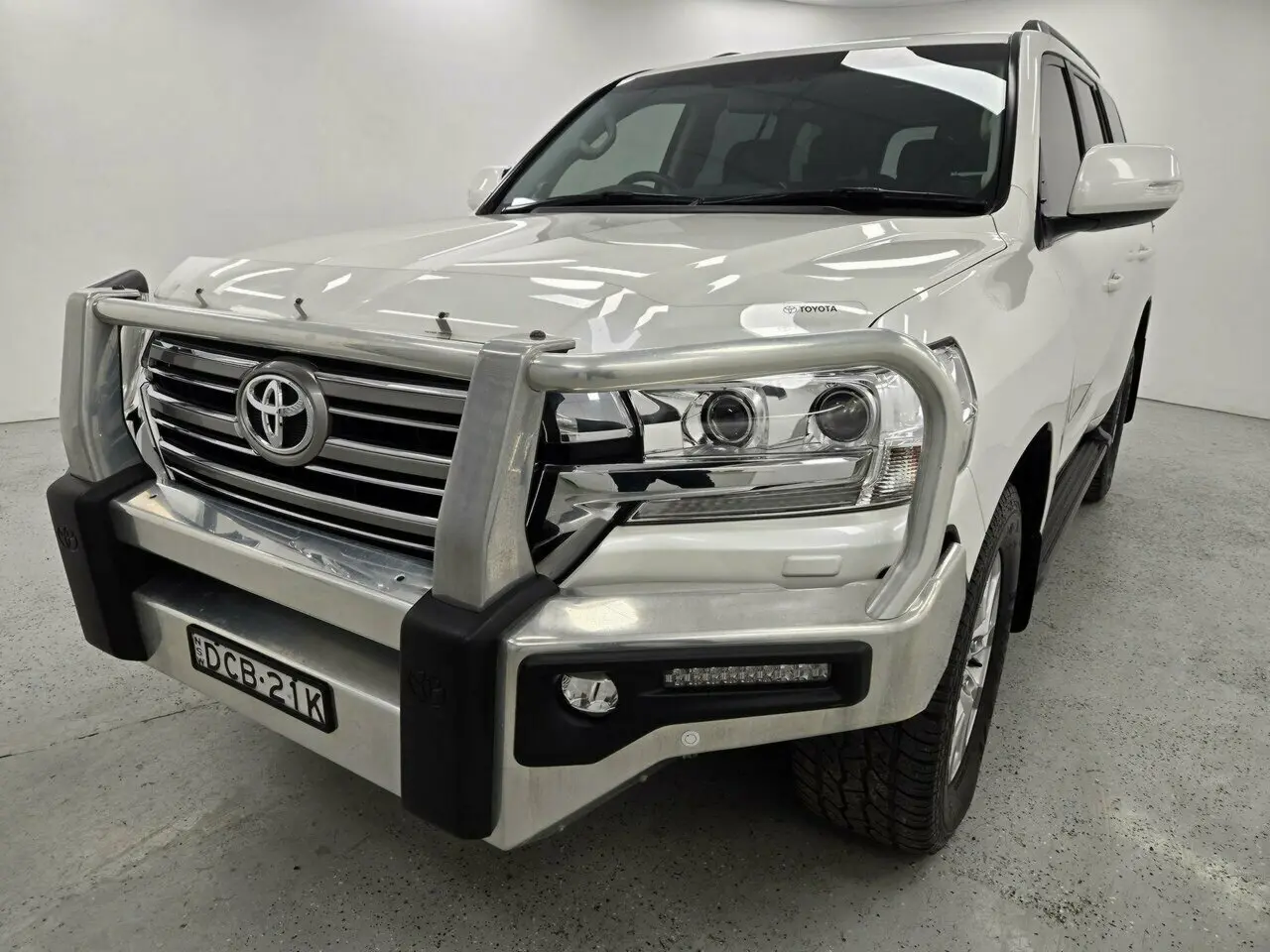 2015 Toyota Landcruiser Image 7