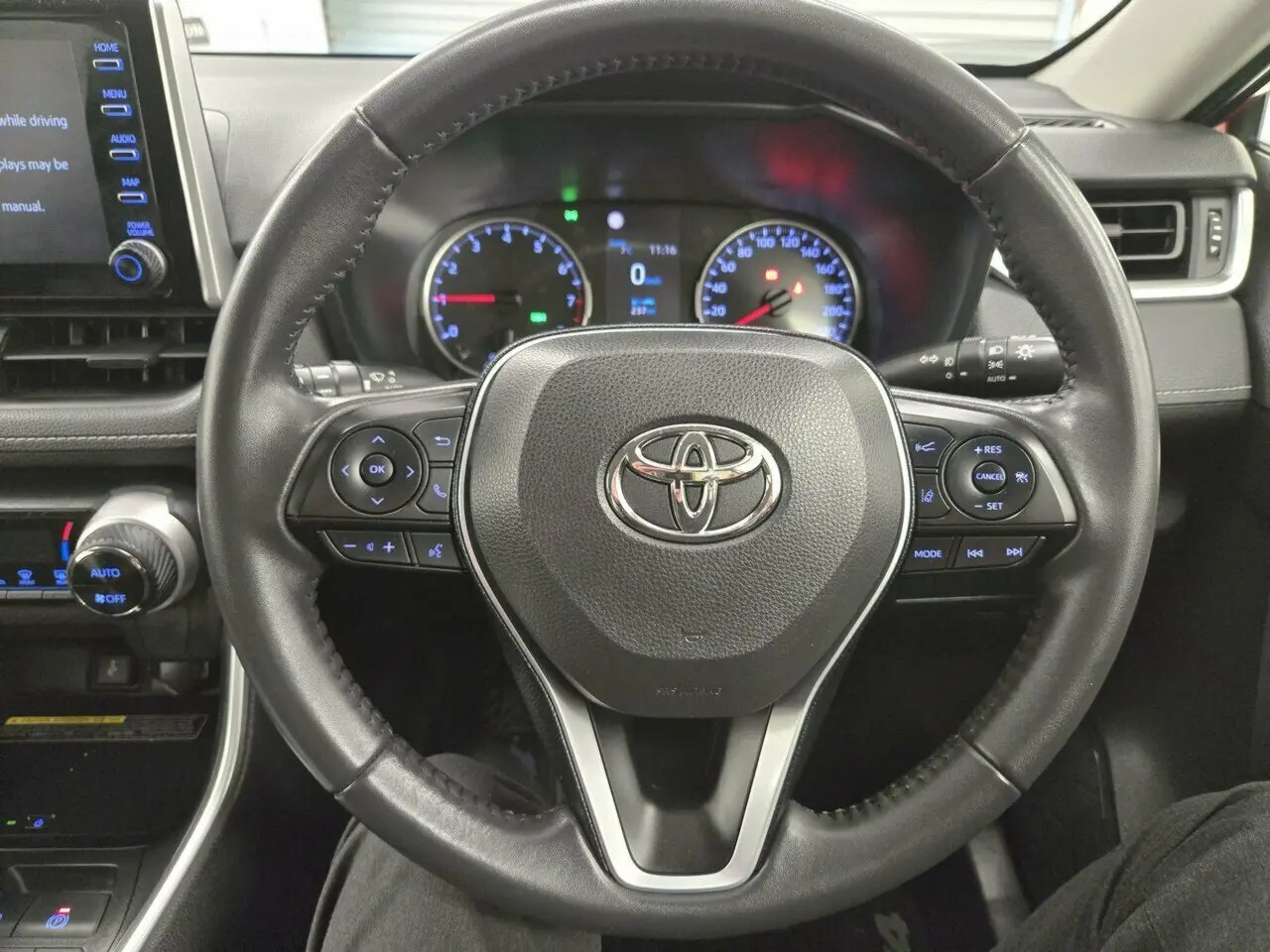 2019 Toyota RAV4 Image 23