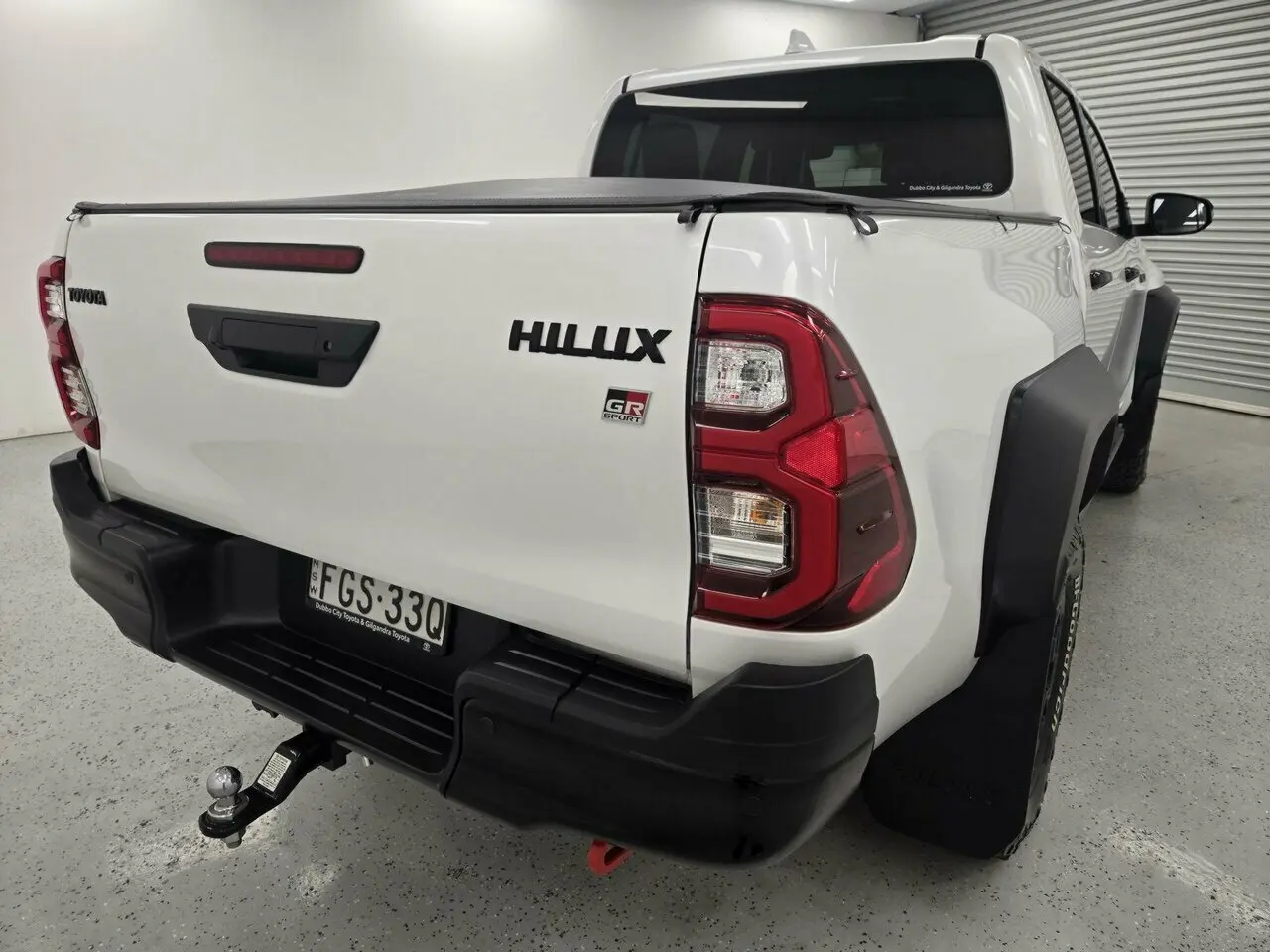 2023 Toyota Hilux Image 3