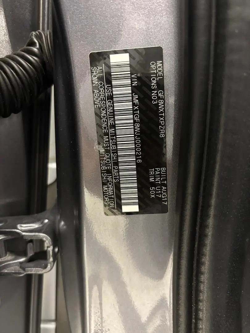 2017 Mitsubishi Outlander Gallery Image 17