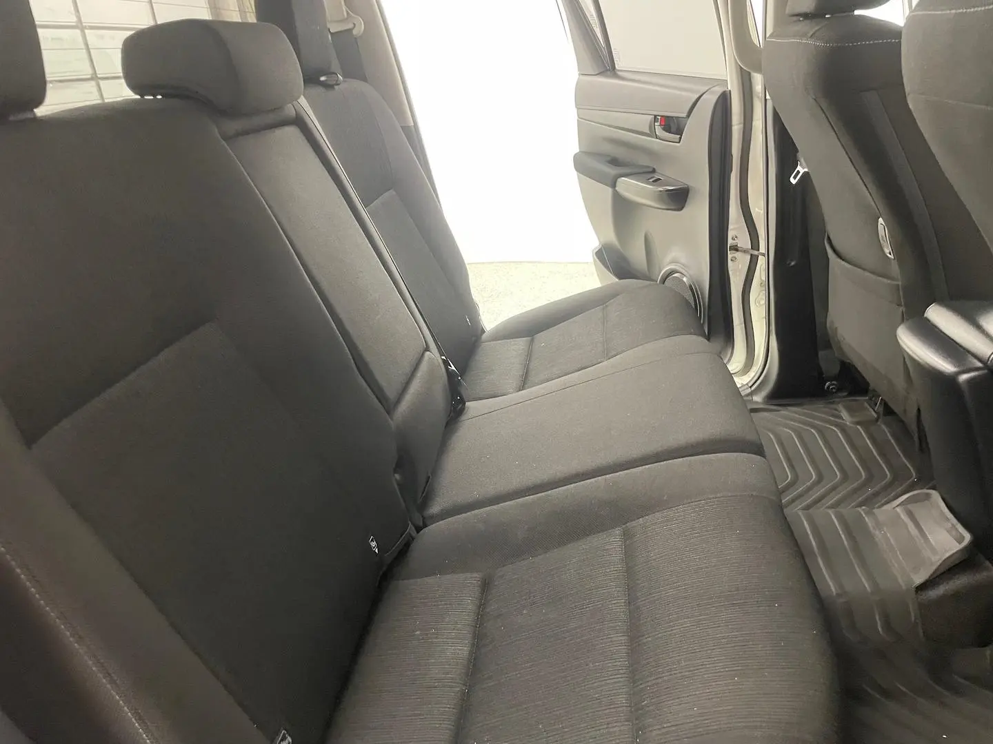 2020 Toyota Hilux Gallery Image 18