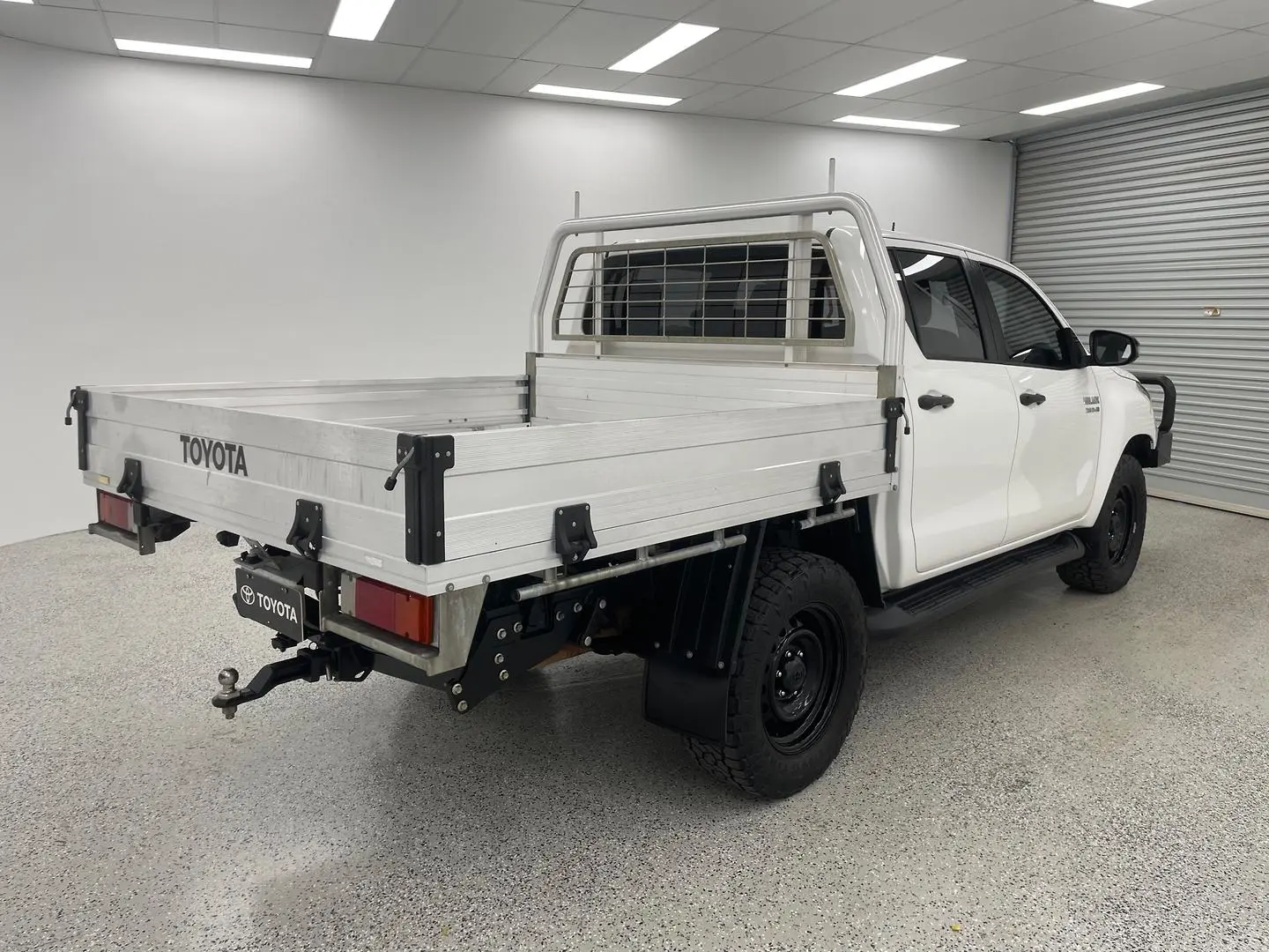2020 Toyota Hilux Gallery Image 3