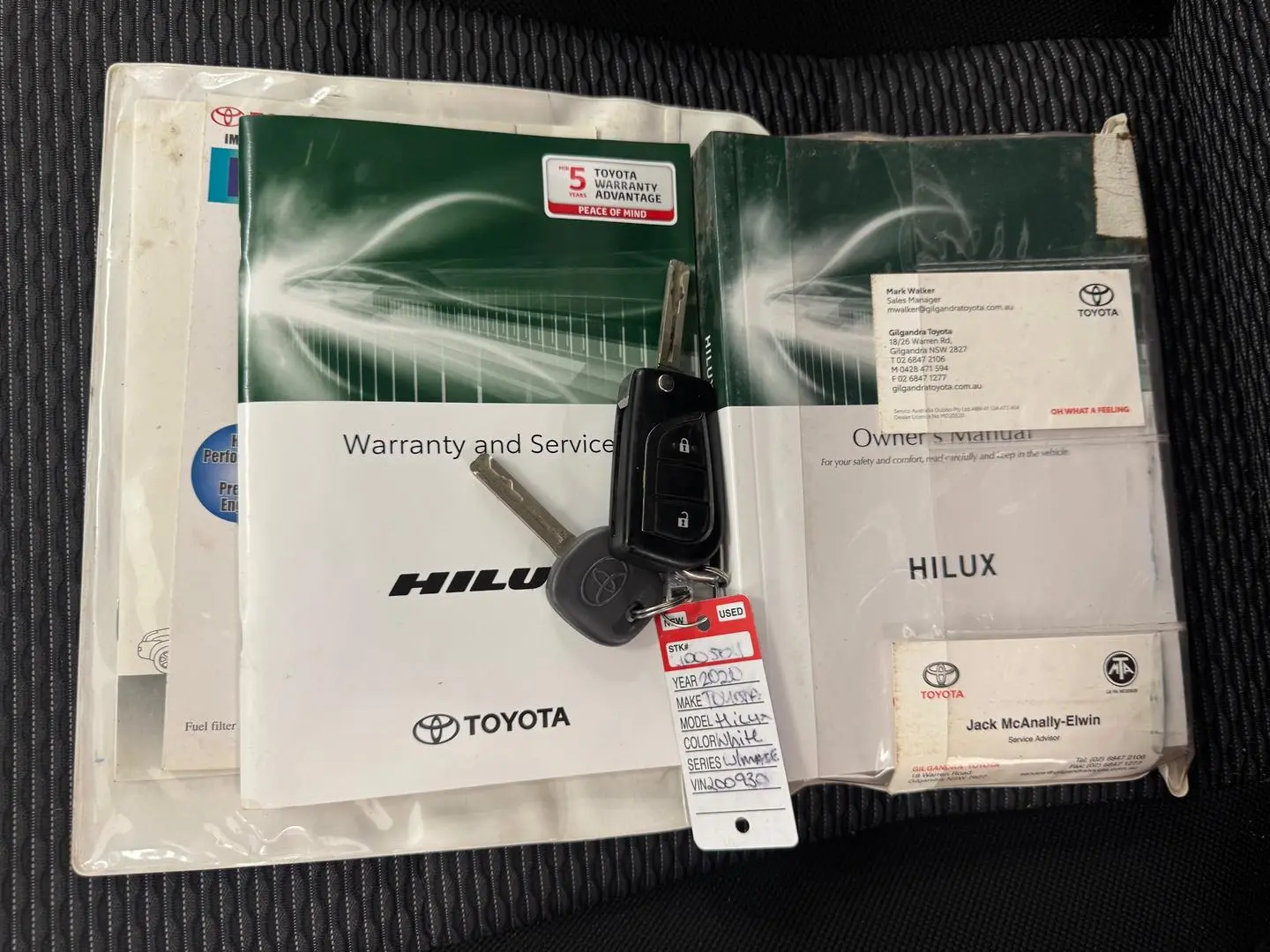 2020 Toyota Hilux Gallery Image 27