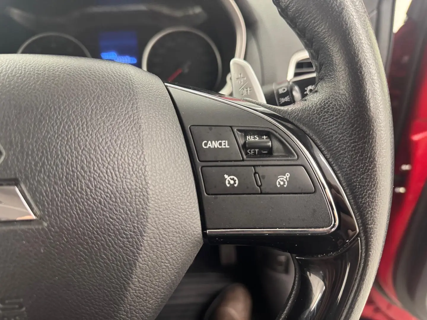 2019 Mitsubishi Eclipse Cross Gallery Image 19