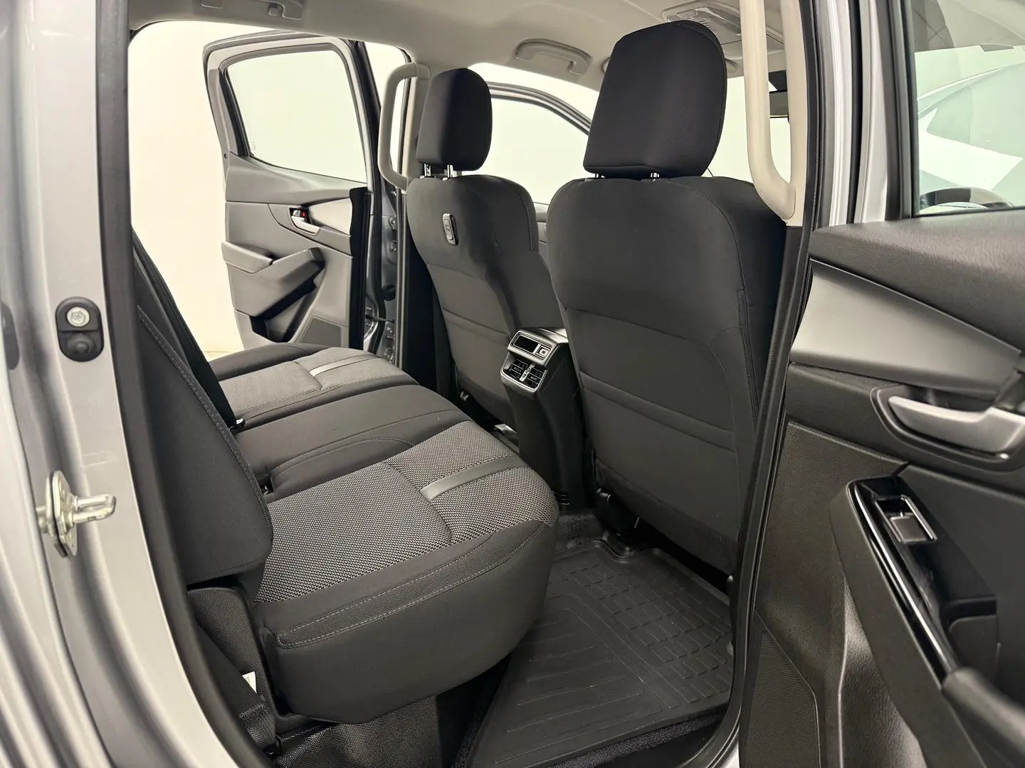 2021 Mazda BT-50 Gallery Image 16