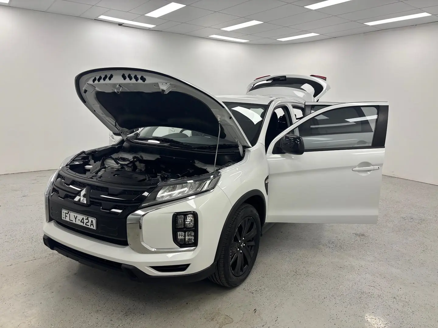 2020 Mitsubishi Asx Gallery Image 15