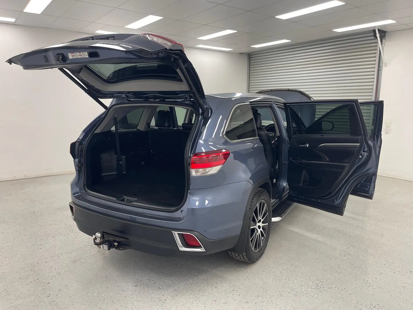 2019 Toyota Kluger Gallery Image 10