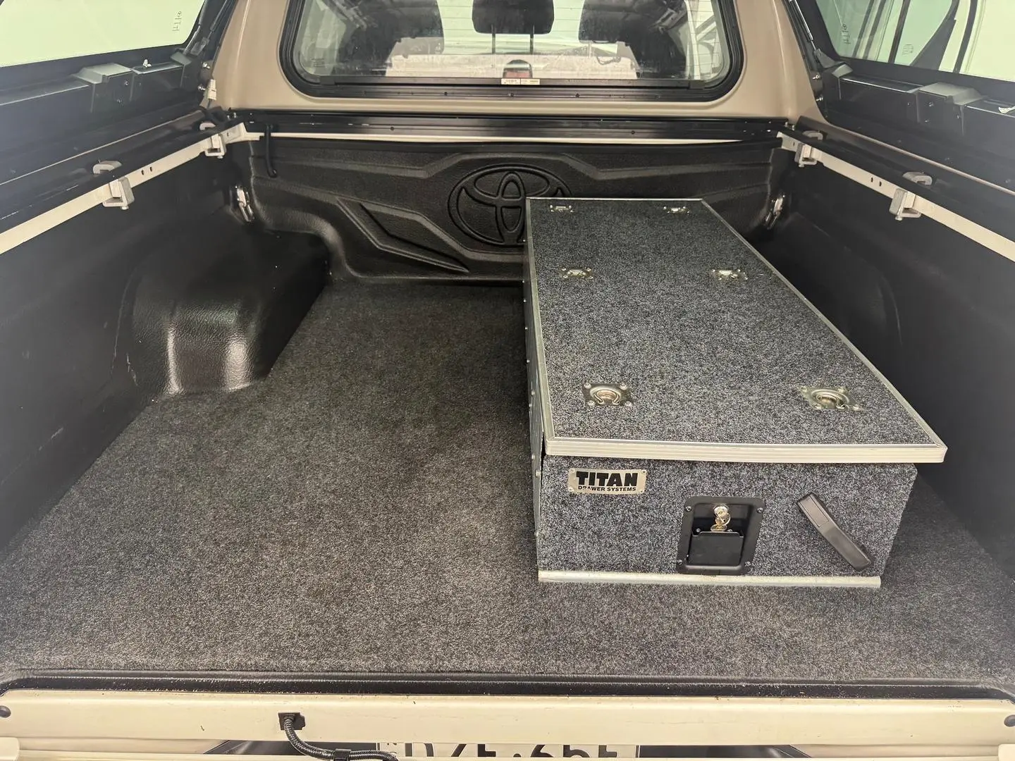 2018 Toyota Hilux Gallery Image 31