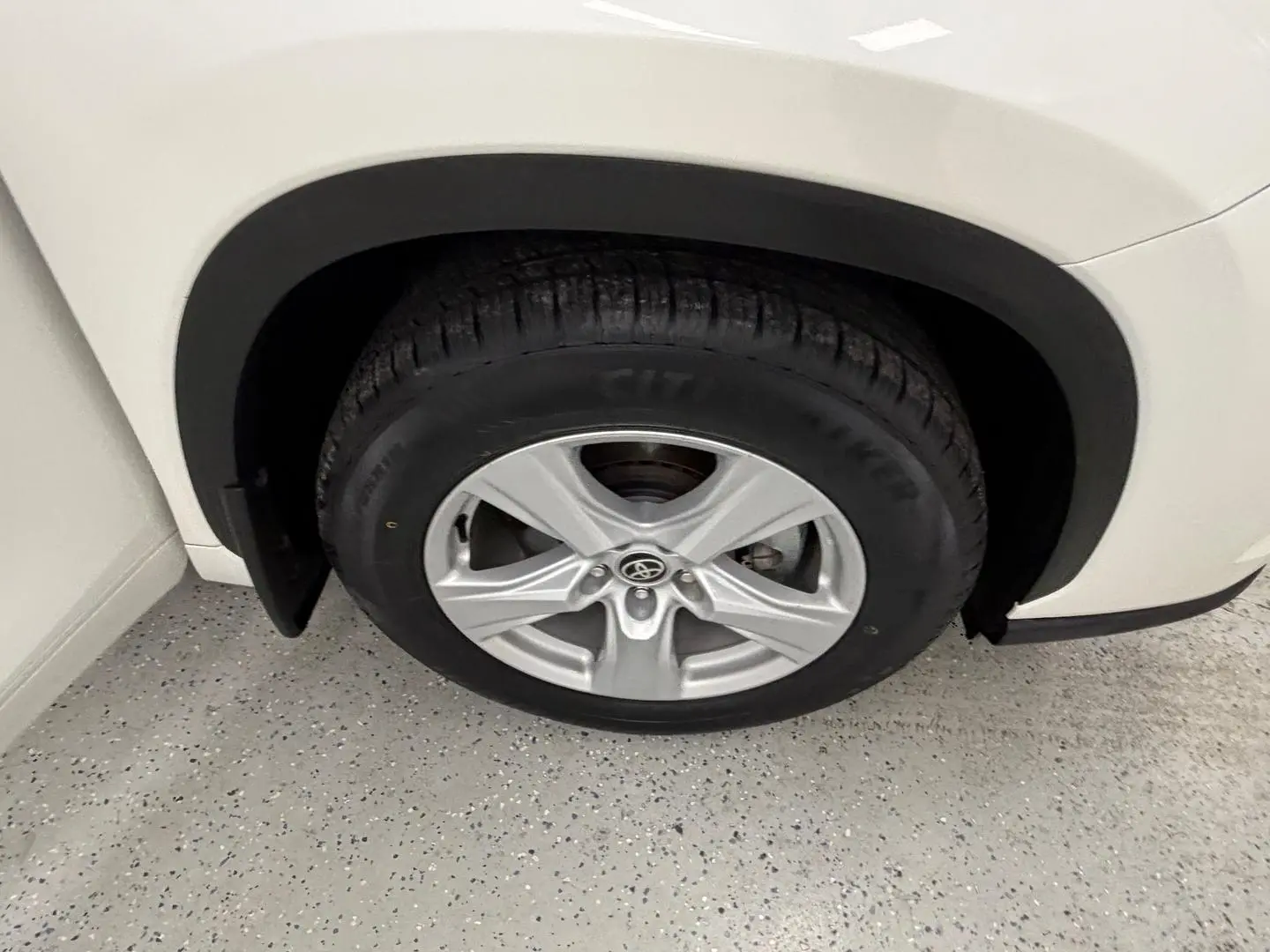 2021 Toyota Kluger Gallery Image 14