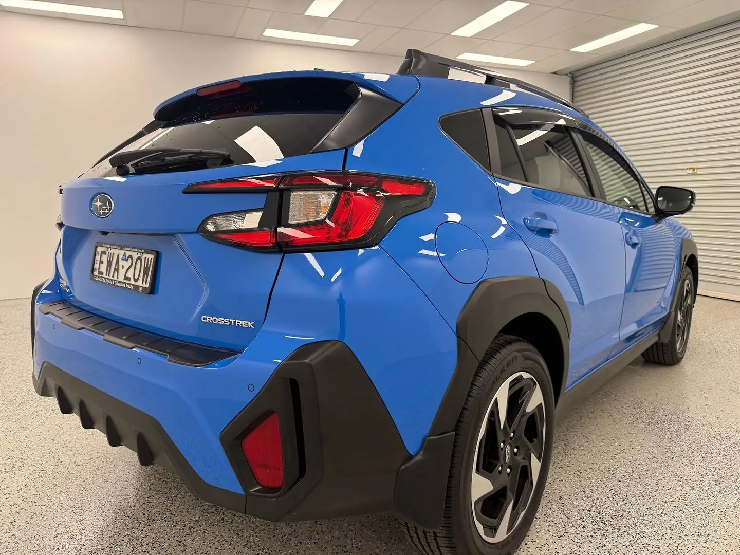 2025 Subaru Crosstrek Gallery Image 3