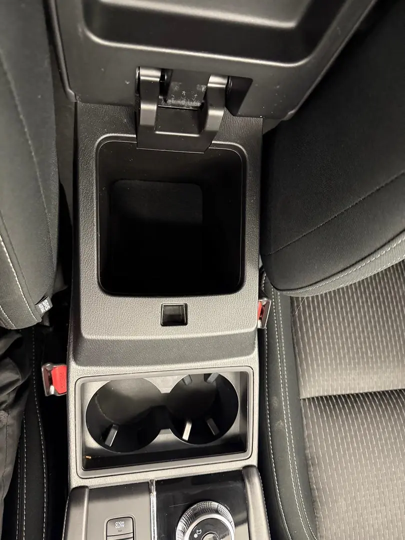 2022 Mitsubishi Outlander Gallery Image 36