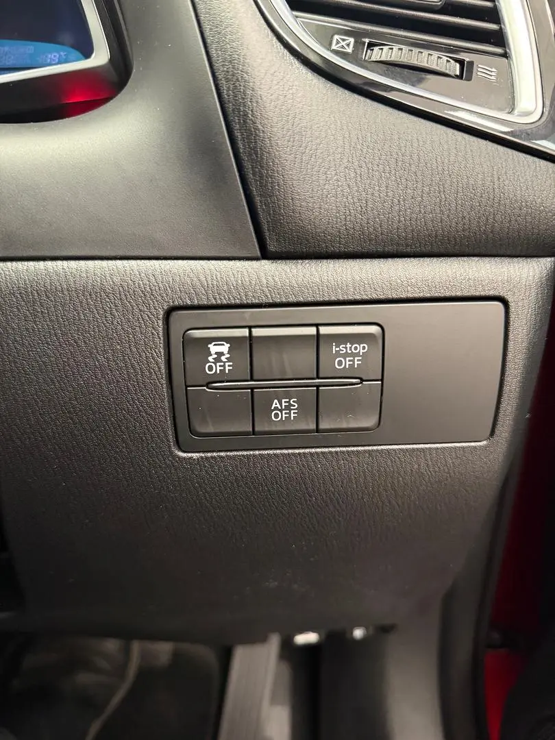 2014 Mazda 3 Gallery Image 26